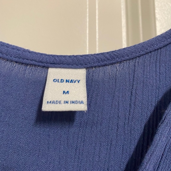 Women’s Old Navy Shirt lot size M - Picture 9 of 10